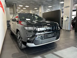 Jeep Compass Elektro 74kWh First Edition