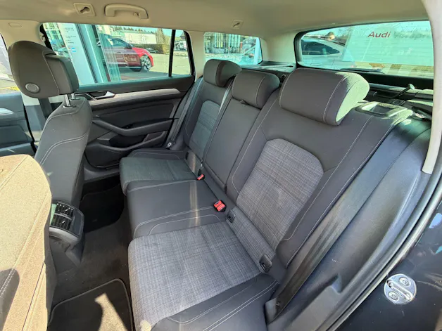 VW Passat 2.0 TDI BMT Business 4Motion DSG