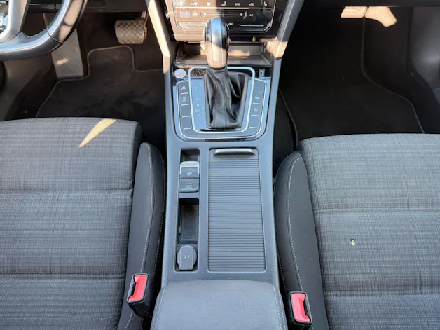 VW Passat 2.0 TDI BMT Business 4Motion DSG