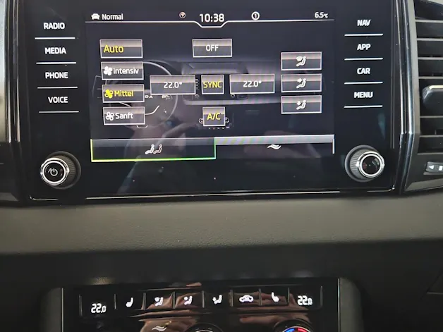 Škoda Karoq 2.0 TSI SportLine 4x4 DSG