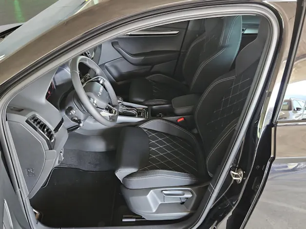 Škoda Karoq 2.0 TSI SportLine 4x4 DSG