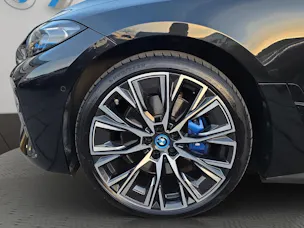 BMW i4 M50