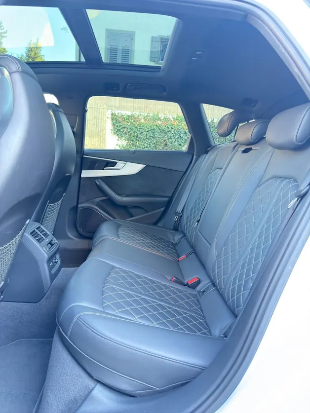 Audi S4 Avant 3.0 TFSI quattro tiptronic