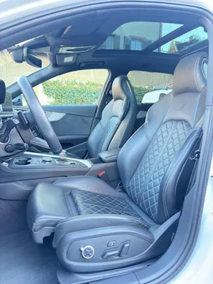 Audi S4 Avant 3.0 TFSI quattro tiptronic