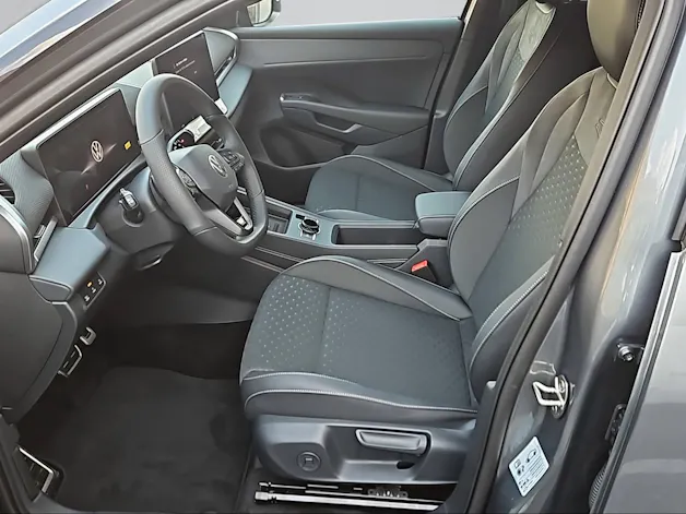 VW T-Roc 1.5 eTSI mHEV R-Line DSG