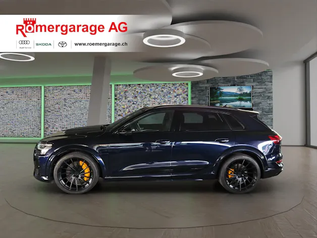 Audi e-tron S quattro