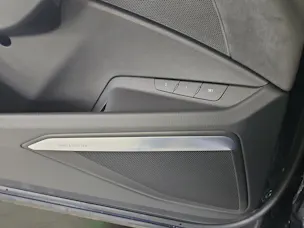 Audi e-tron S quattro