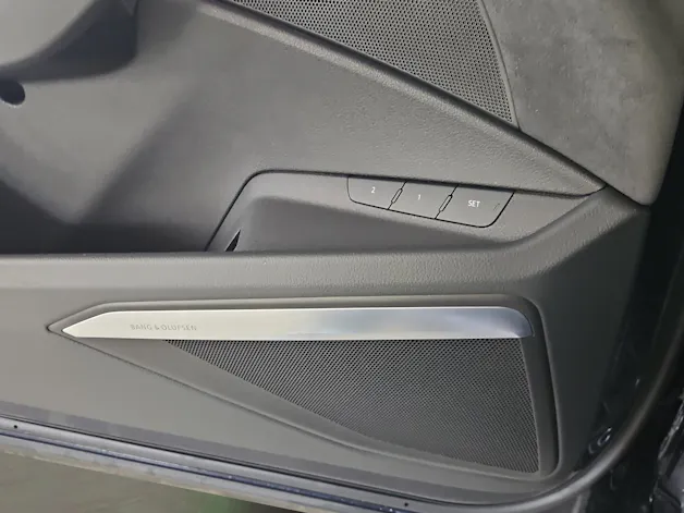Audi e-tron S quattro