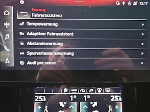 Audi e-tron S quattro