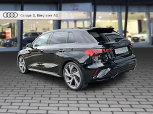 Audi A3 Sportback TFSI 110 kW S line Attraction S tronic Mythosschwarz Metallic