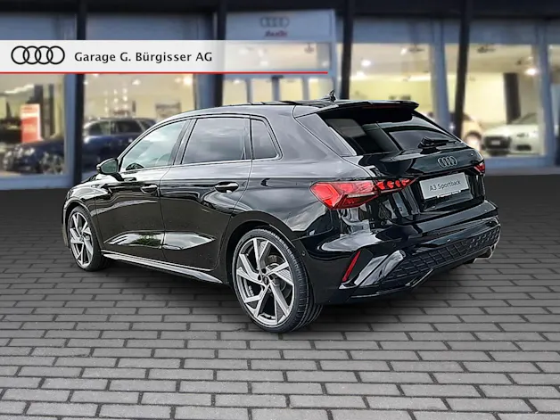 Audi A3 Sportback TFSI 110 kW S line Attraction S tronic Mythosschwarz Metallic
