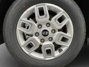 Hyundai Staria Wagon 1.6 GDi HEV Amplia