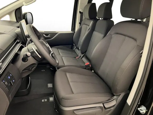 Hyundai Staria Wagon 1.6 GDi HEV Amplia