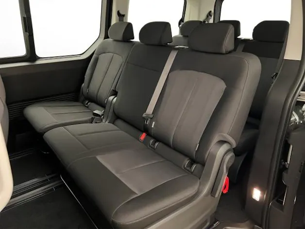 Hyundai Staria Wagon 1.6 GDi HEV Amplia