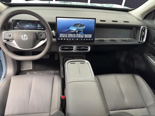 Leapmotor B10 67kWh Design
