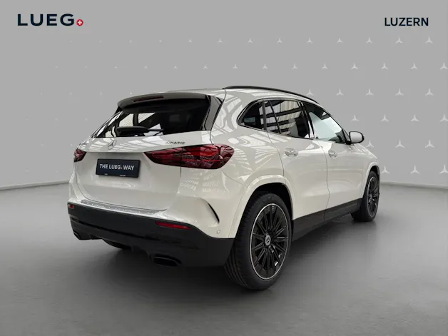 Mercedes-Benz GLA 220d 4Matic 8G-DCTSwiss Star