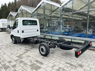Iveco 35 S 18H A8 3750