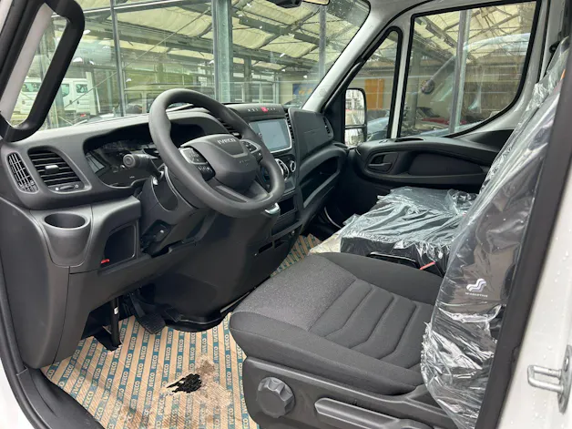 Iveco 35 S 18H A8 3750