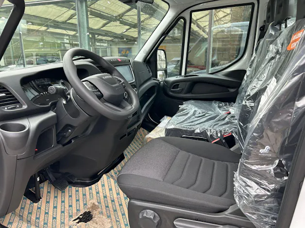 Iveco 35 S 18H A8 3750