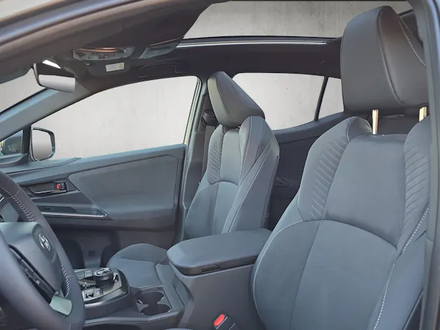 Toyota C-HR+ Premium AWD