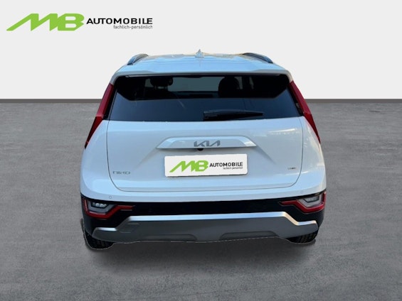 immagine del veicolo 5 immagine del veicolo 5