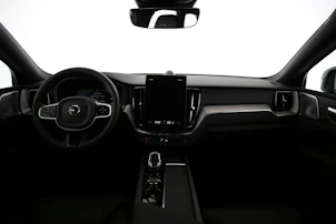 image du véhicule VOLVO XC60 2.0 T6 TE Black Edition eAWD