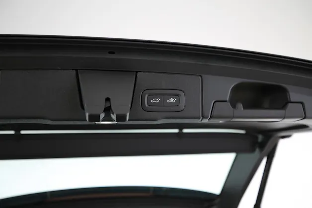 Volvo XC60 2.0 T6 TE Black Edition eAWD