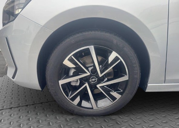 image du véhicule 8 image du véhicule 8