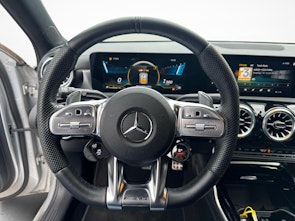 Fahrzeugbild MERCEDES-BENZ A 35 AMG 4matic