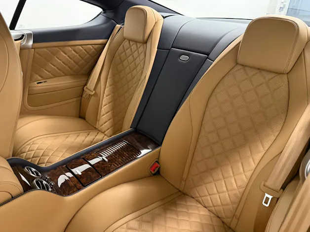 Bentley Continental GT 4.0 V8 S