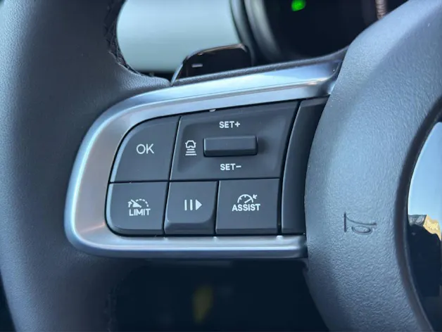 Fiat 600 1.2 Hybrid 145 La Prima