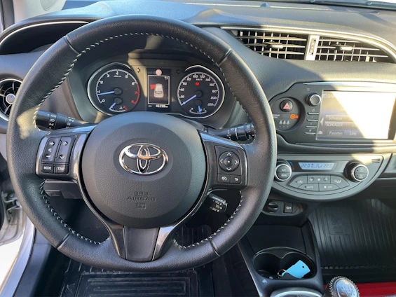 Fahrzeugbild 6 Fahrzeugbild 6