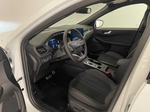 Ford Kuga 2.5 Hybrid ST-Line X 4x4