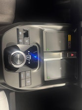 Fahrzeugbild TOYOTA C-HR+ Premium AWD