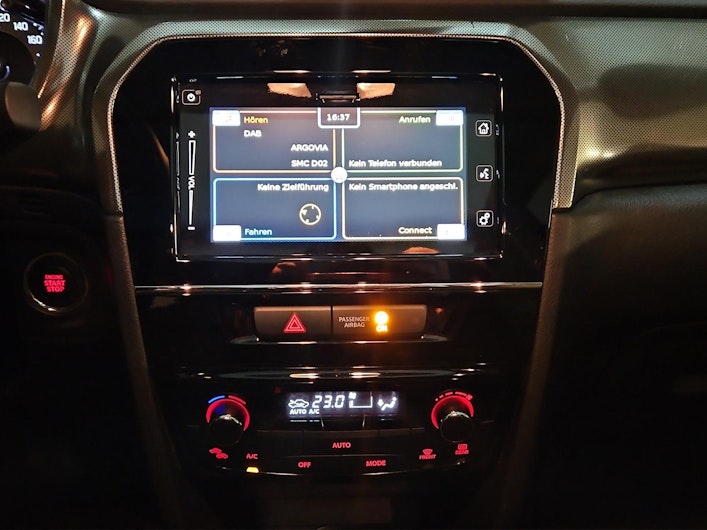 Fahrzeugbild SUZUKI VITARA