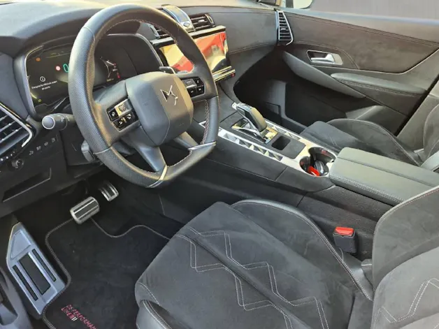 DS Automobiles 7 E-Tense 225 Ligne Noire