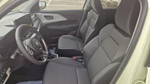Suzuki Swift 1.2 Sakura Top Hybrid