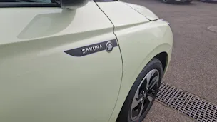 Suzuki Swift 1.2 Sakura Top Hybrid