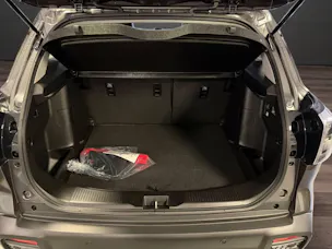 Suzuki S-Cross 1.4 T Sakura Top Hybrid 4x4
