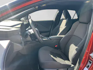Toyota C-HR 2.0 PHEV Swiss Edition
