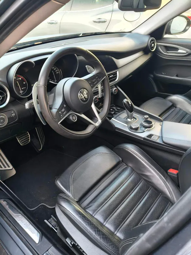 Alfa Romeo Giulia 2.2 D Q4 210 Veloce TI
