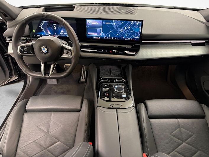 Fahrzeugbild BMW 5 SERIES