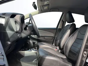 Toyota Yaris 1.5 VVT-i HSD Trend