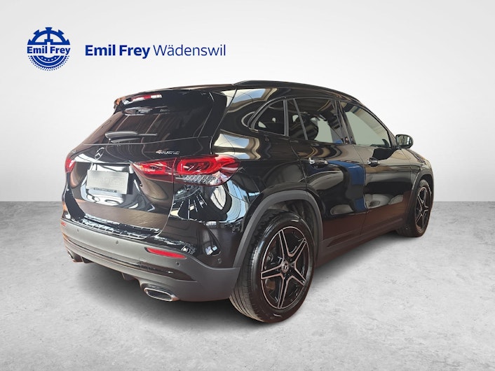 Fahrzeugbild MERCEDES-BENZ GLA 250