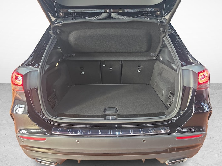 Fahrzeugbild MERCEDES-BENZ GLA 250