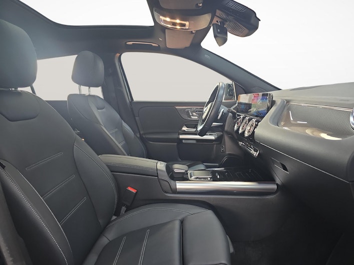 Fahrzeugbild MERCEDES-BENZ GLA 250