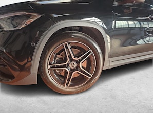 Fahrzeugbild MERCEDES-BENZ GLA 250 4MATIC AMG Line