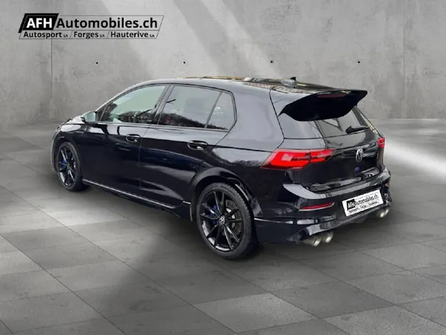 VW Golf VIII 2.0 TSI R 20 Years D