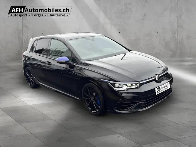 VW Golf VIII 2.0 TSI R 20 Years D