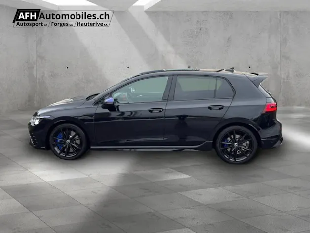 VW Golf VIII 2.0 TSI R 20 Years D